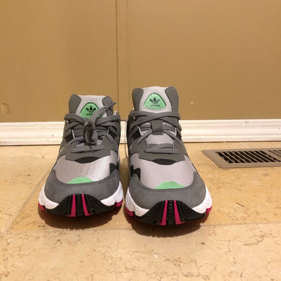 Adidas Originals Yung-96 F35020 (US-10.5) - Picture 4 of 7